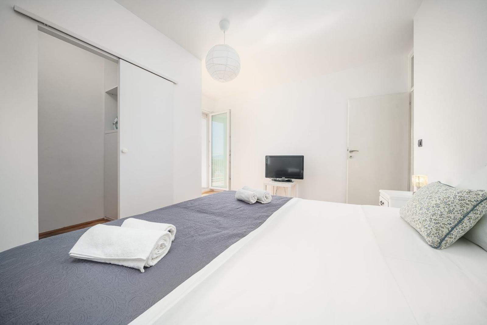 9Th Floor Apartment 시베니크 외부 사진