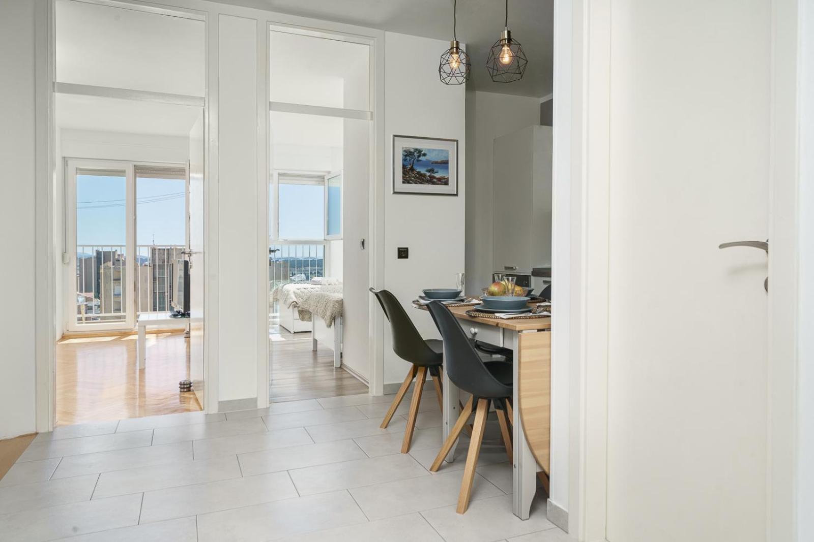 9Th Floor Apartment 시베니크 외부 사진